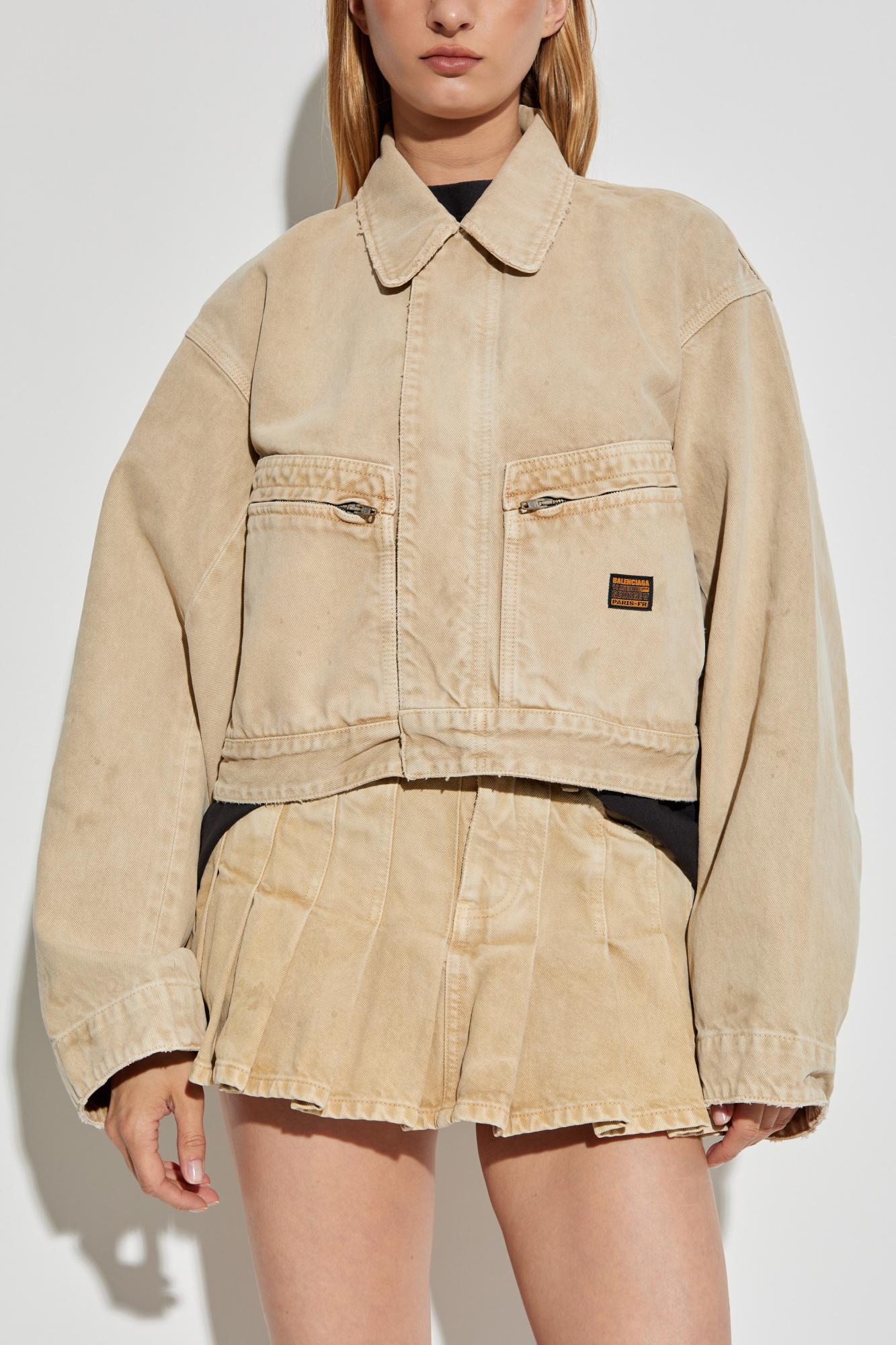 ジャケット BALENCIAGA FW25 Beige denim jacket (842161TSWB2 9501) Beige Denim jacket with a `vintage` effect Balenciaga